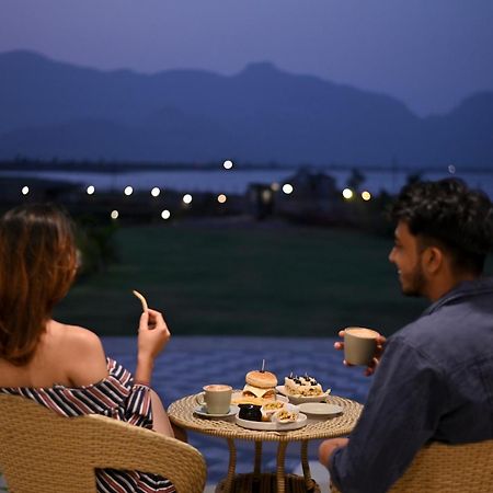 Saj By The Lake, มาลเชจคาต ภายนอก รูปภาพ