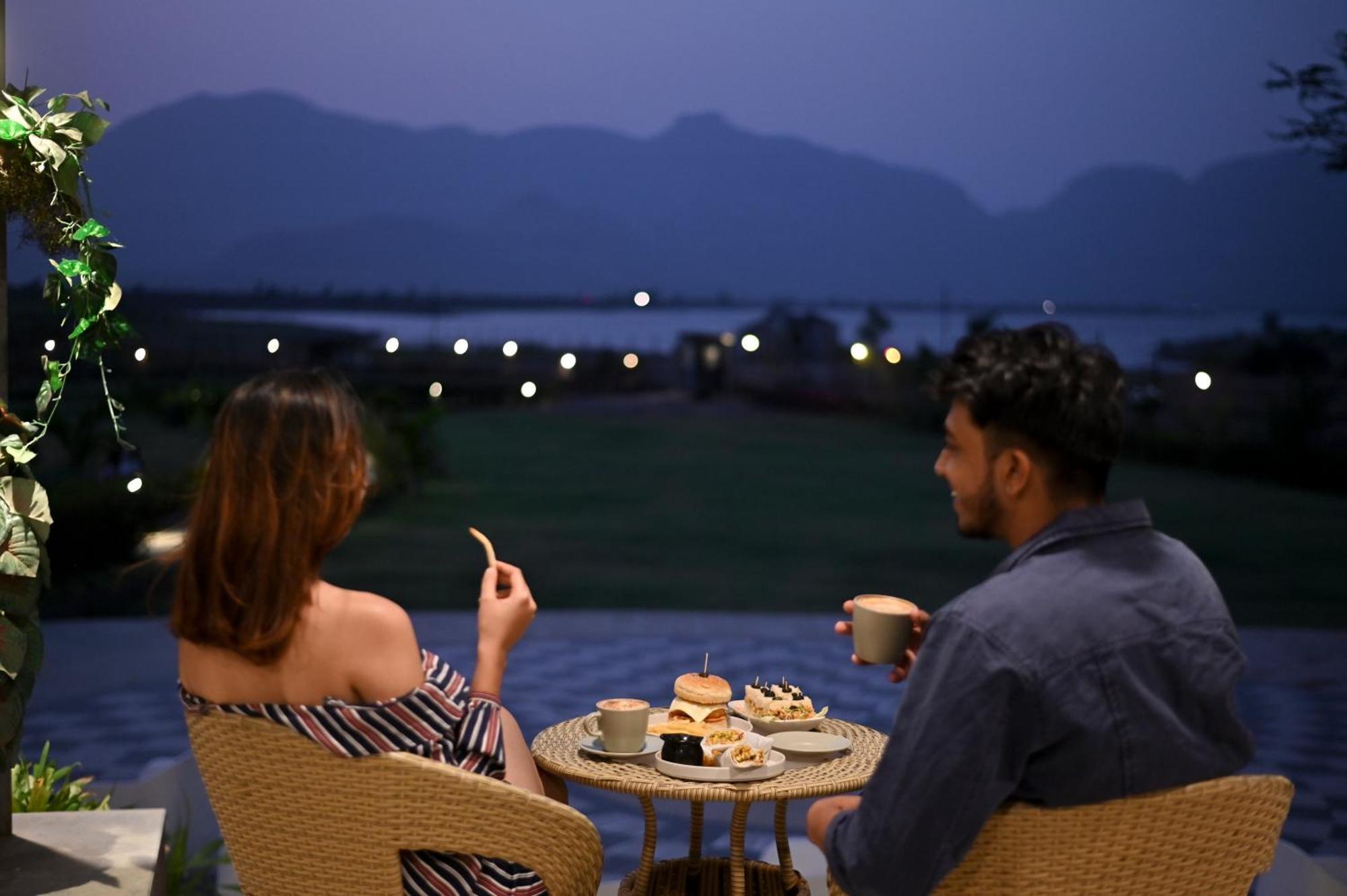 Saj By The Lake, มาลเชจคาต ภายนอก รูปภาพ