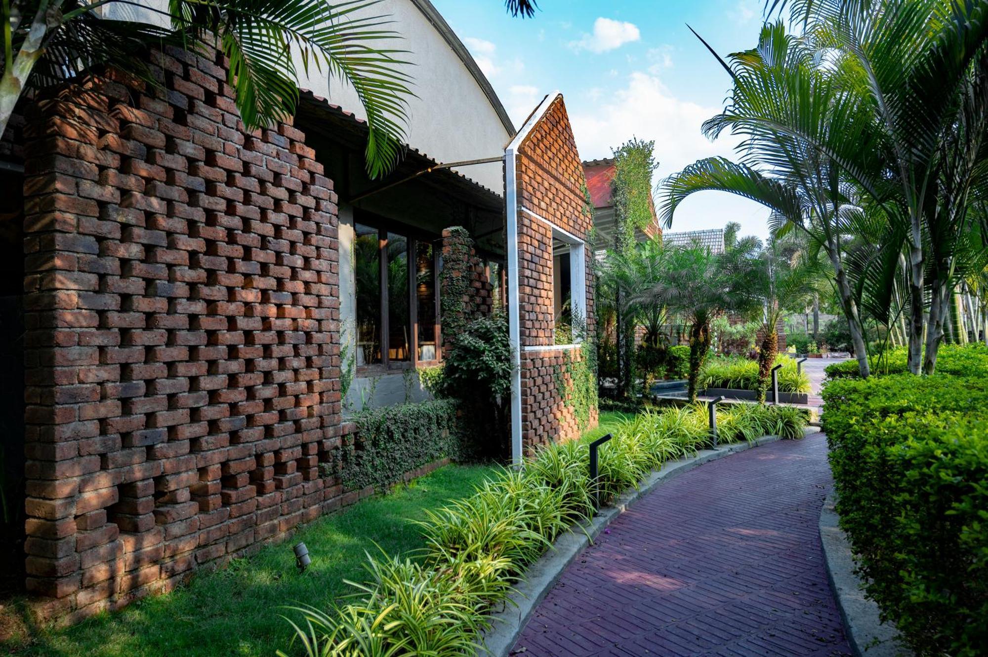 Saj By The Lake, มาลเชจคาต ภายนอก รูปภาพ